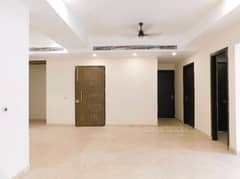 4BHK Builder Floor Apartment for Rent in Defence Colony - Photo 2