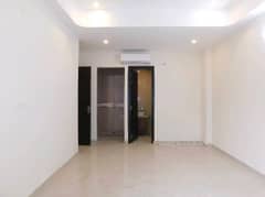 4BHK Builder Floor Apartment for Rent in Defence Colony - Photo 5