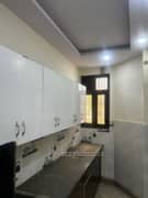 1BHK Builder Floor Apartment for Resale in Sector 7 Rohini - Photo 1