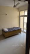 3BHK Multistorey Apartment for Rent in Amrapali Princely Estate at Sector 76 - Photo 2