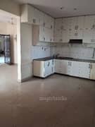 3BHK Multistorey Apartment for Rent in Supertech 34 Pavilion at Sector 34 - Photo 5