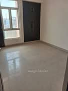 3BHK Multistorey Apartment for Rent in Supertech 34 Pavilion at Sector 34 - Photo 1