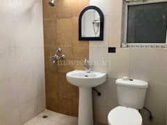 3BHK Multistorey Apartment for Rent in Antriksh Golf View at Sector 78 - Photo 18