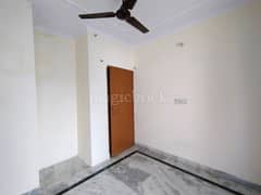 3BHK Builder Floor Apartment for Resale in Mahipalpur - Photo 8