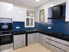 3BHK Builder Floor Apartment for Rent in Defence Colony - Photo 12