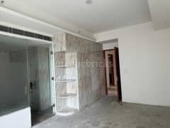 4BHK Multistorey Apartment for Resale in Mahagun Mezzaria at Sector 78 - Photo 1