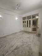 3BHK Builder Floor Apartment for Rent in DLF Phase 1 Arjun Marg at Phase 1 DLF - Photo 8