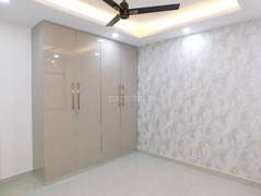 2BHK Builder Floor Apartment for Resale in Vinoba Puri, Lajpat Nagar - Photo 5