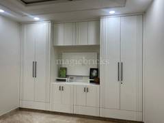 4BHK Builder Floor Apartment for Resale in Rohini - Photo 9