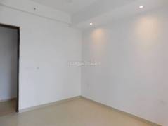 3BHK Multistorey Apartment for Resale in Mahagun Mezzaria at Sector 78 - Photo 4
