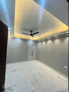 2BHK Multistorey Apartment for Rent in - Photo 2