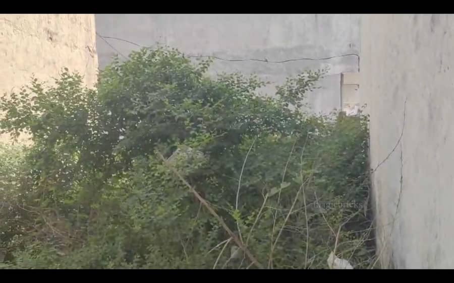 900 Sqft Plot For Sale in Shyam Kunj, Shyam Kunj, Gurgaon