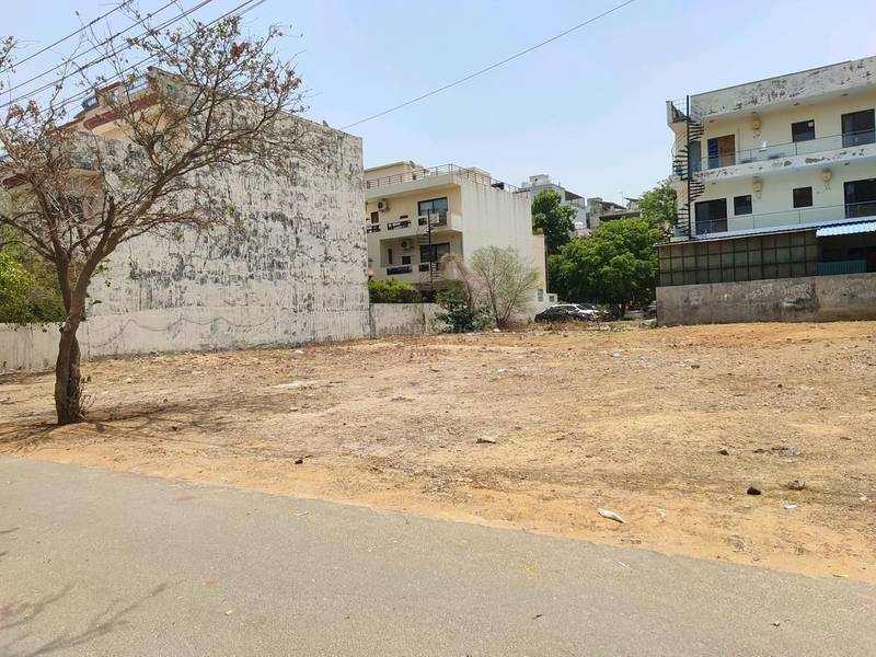 66 Sqyrd Plot For Sale in Ansal API Esencia, Sector 67, Gurgaon