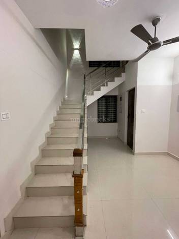 4BHK+ in Trivandrum