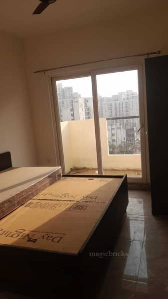 2 BHK Flat 600 Sq-ft For Rent in Deep Mala, Sector 10a, Gurgaon, Gurgaon