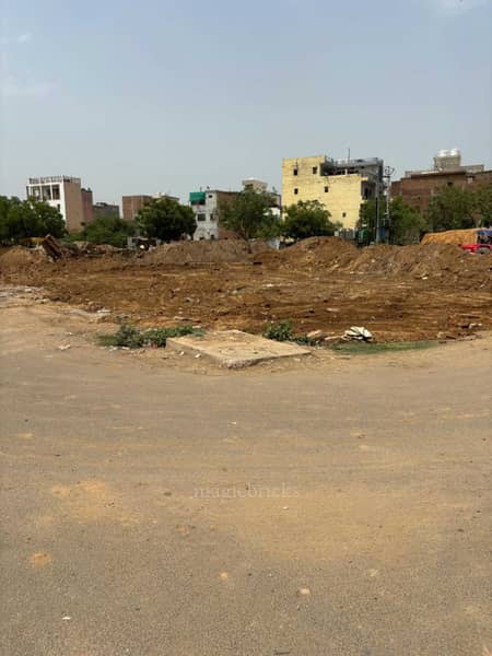 264 Sqyrd Plot For Sale in Sector 9, Gurgaon