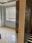 3BHK Builder Floor Apartment for Resale in Shreshtha Vihar, Anand Vihar - Photo 6