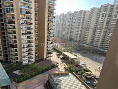3BHK Multistorey Apartment for Resale in Gaur City 2 White Orchid at Gaur City 2 - Photo 2