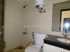 3BHK Multistorey Apartment for Resale in The 3C Lotus Boulevard at Sector 100 - Photo 18