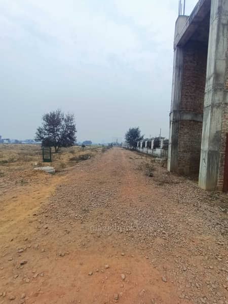 200 Sqyrd Plot For Sale in Ramprastha City, Sector 93, Gurgaon