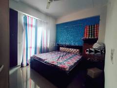 3BHK Multistorey Apartment for Resale in Prateek Wisteria at Sector 77 - Photo 1