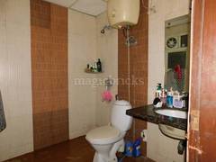 2BHK Multistorey Apartment for Resale in Grand Omaxe at Sector 93, Noida Express Way - Photo 13