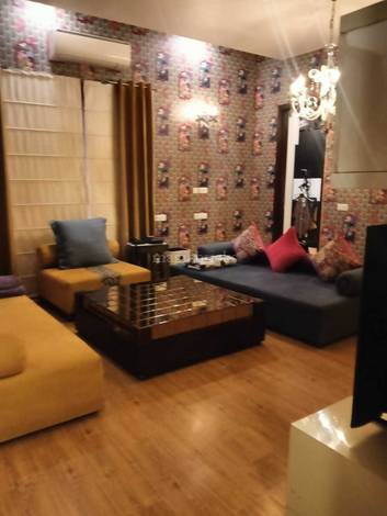 Villa in F Block Sector 39