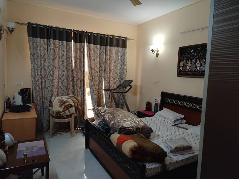 3 BHK 2000 Sqft Flat For Sale in DLF City Plot Phase 2, DLF Phase 2, Gurgaon