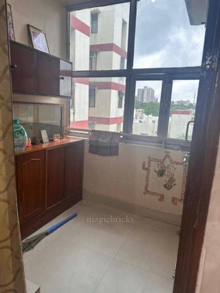 2 BHK 800 Sq-ft Flat/Apartment For Rent in Rail Vihar Apartments, Sector 15 Part 1, Gurgaon