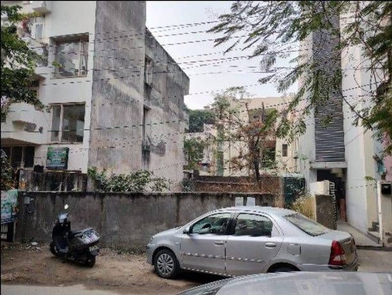 180 Sqft Plot For Sale in Sushant Lok 1 Block C, Gurgaon