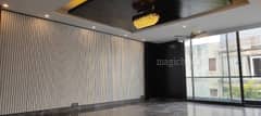 4BHK Builder Floor Apartment for Resale in Phase 4 DLF - Photo 2
