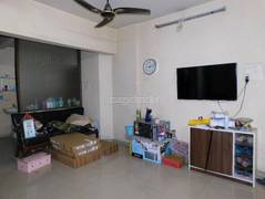 2BHK Multistorey Apartment for Resale in Om Shree Ganesh Chhaya CHS at Tilak Nagar Chembur - Photo 3