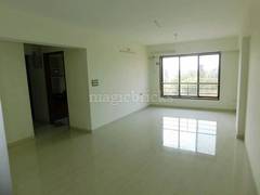 2BHK Multistorey Apartment for Resale in Vrindavan Society at Goregaon East - Photo 4