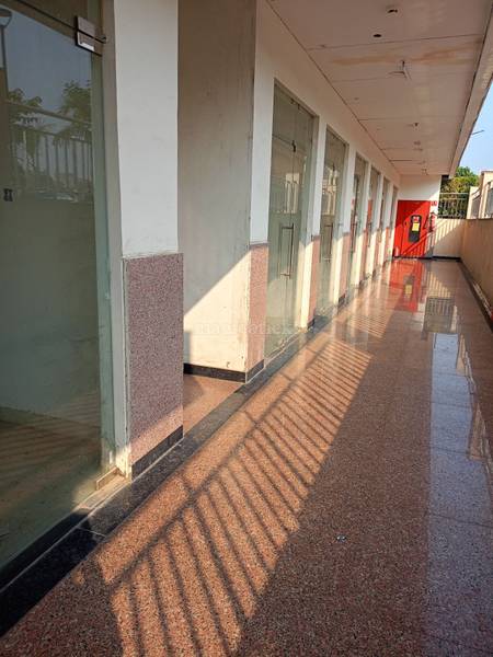 Commercial Shop For Sale in Signature Signum 93, Hayatpur, Gurgaon