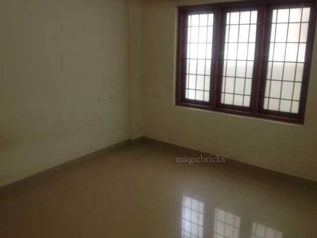 2BHK in Medical College