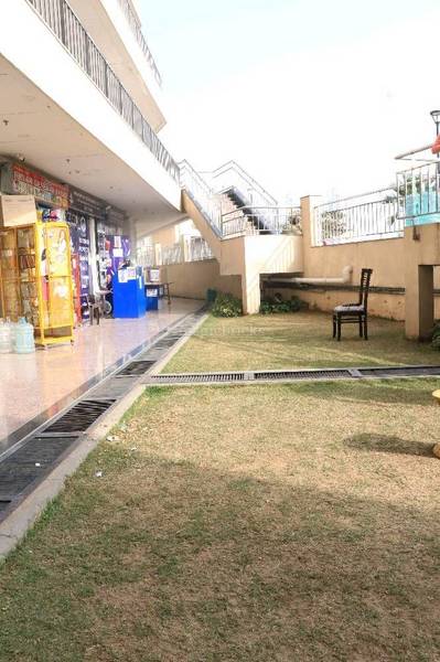 Commercial Shop For Sale in Signature Signum 93, Sector 93, Gurgaon