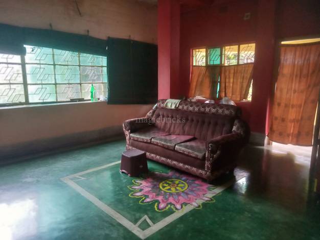 Villa in Madhyamgram