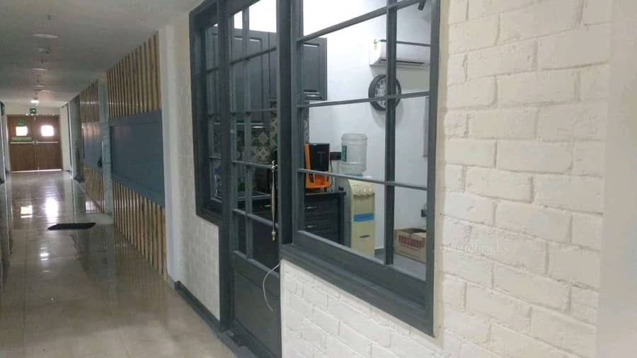 650 Sq-ft Commercial Office Space For Rent in Emaar Emerald Plaza, Sector 65, Gurgaon